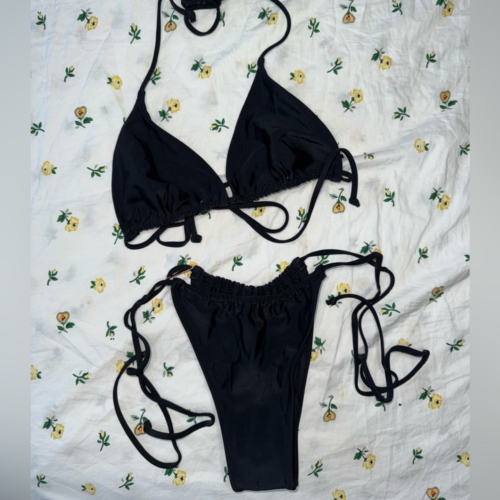White Fox Black Triangle Bikini Set